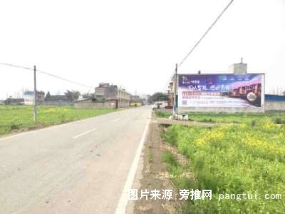 玲珑湾房地产