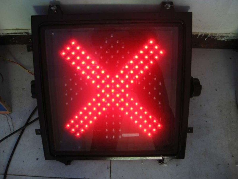 400型车道指示灯